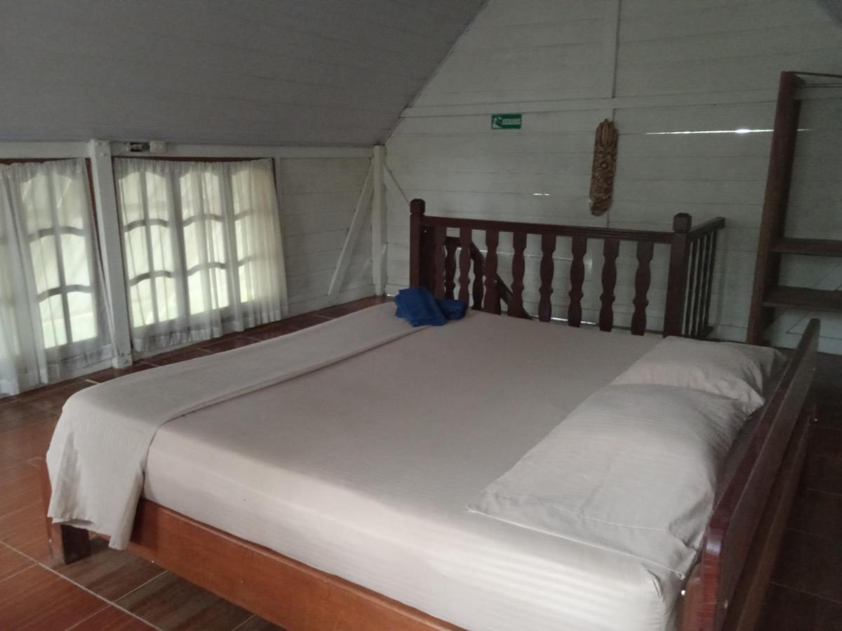 Hotel Karupa Amazonas Leticia Exteriör bild